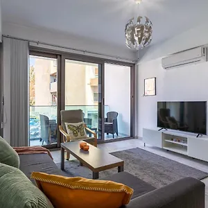  Apartament Crystal 2-bedroom In